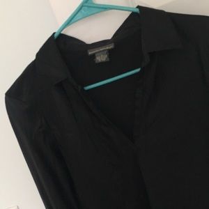 100% silk banana republic top- slight bell sleeve